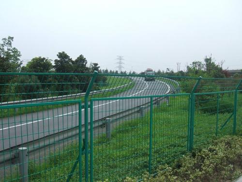 高速公路护栏网